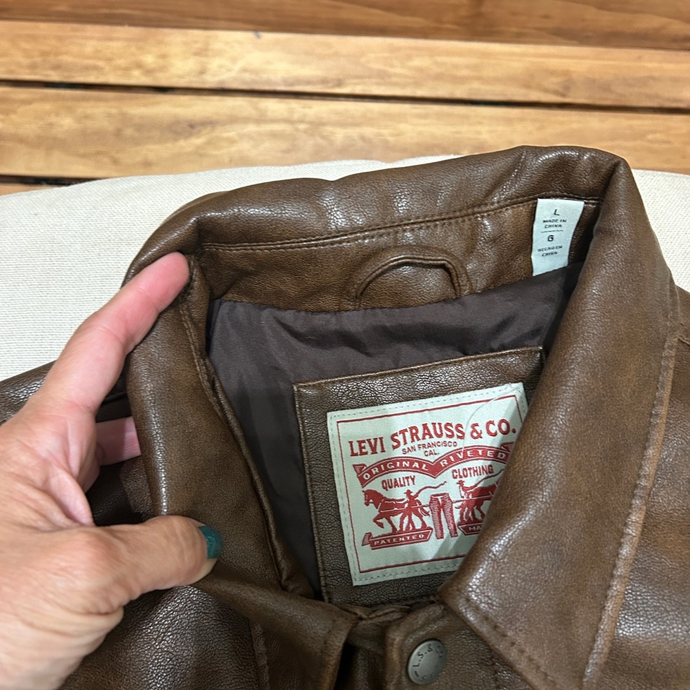 Levi's Brown Leather Shirt Jacket - Picture 7 of 8